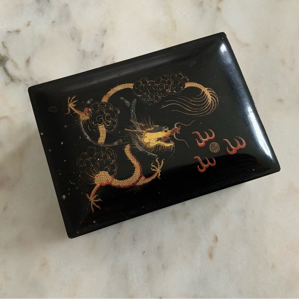 Dragon Box - Picture 2 of 9